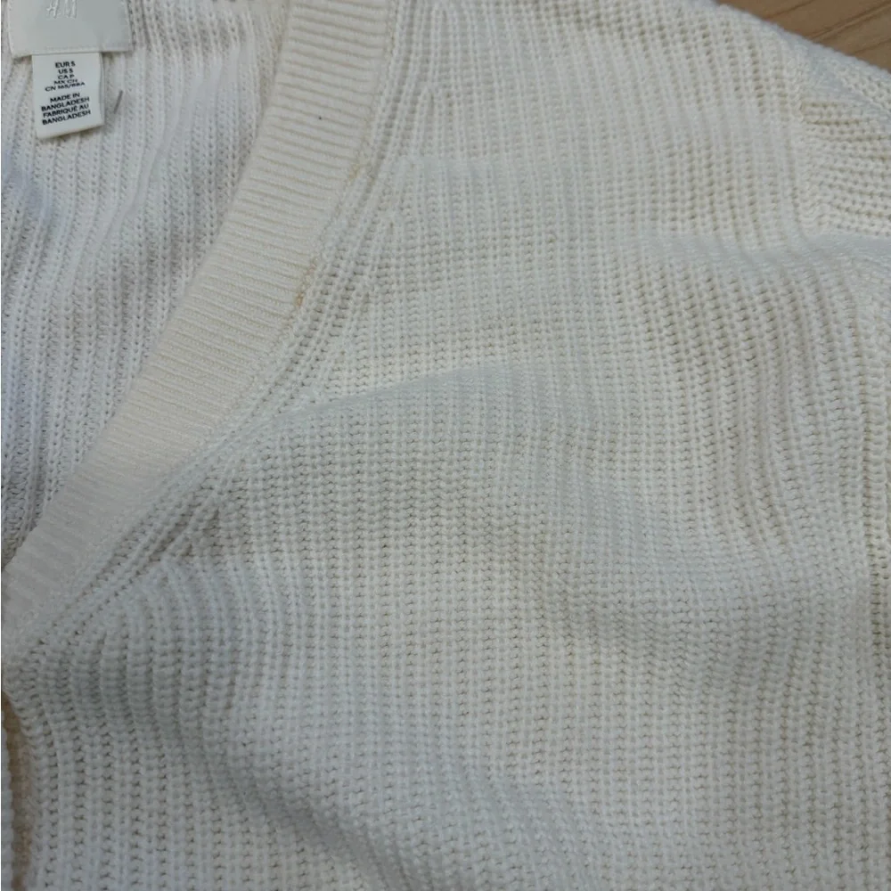 H&M chic cream