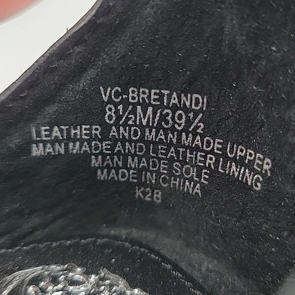 Vince Camuto style bretandi