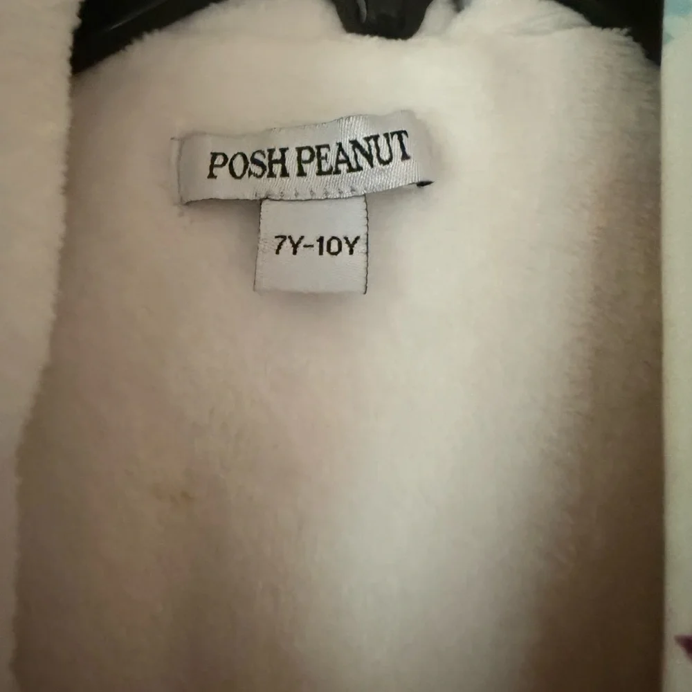Posh Peanut white comfort cozy