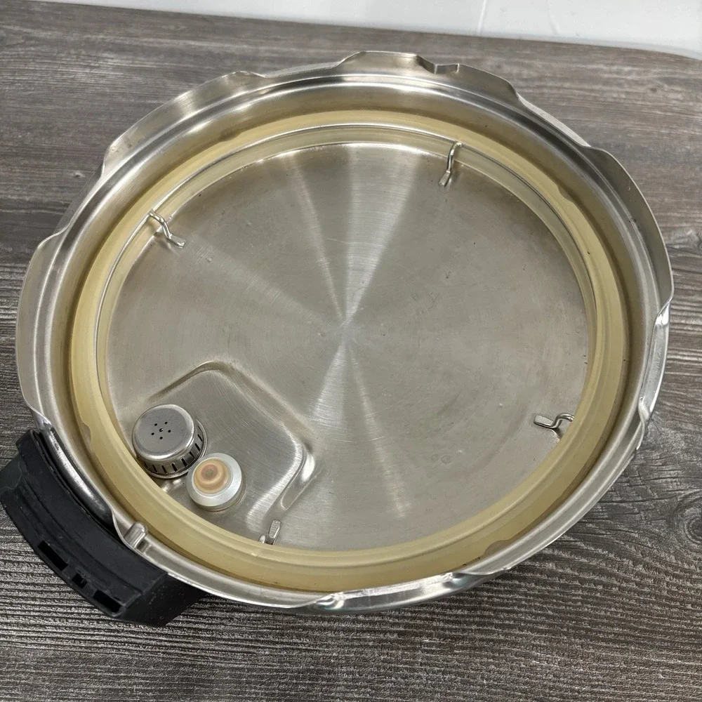 Farberware WM-CS6004W 6 Qt Pressure Cooker Replacement Top Lid ONLY
