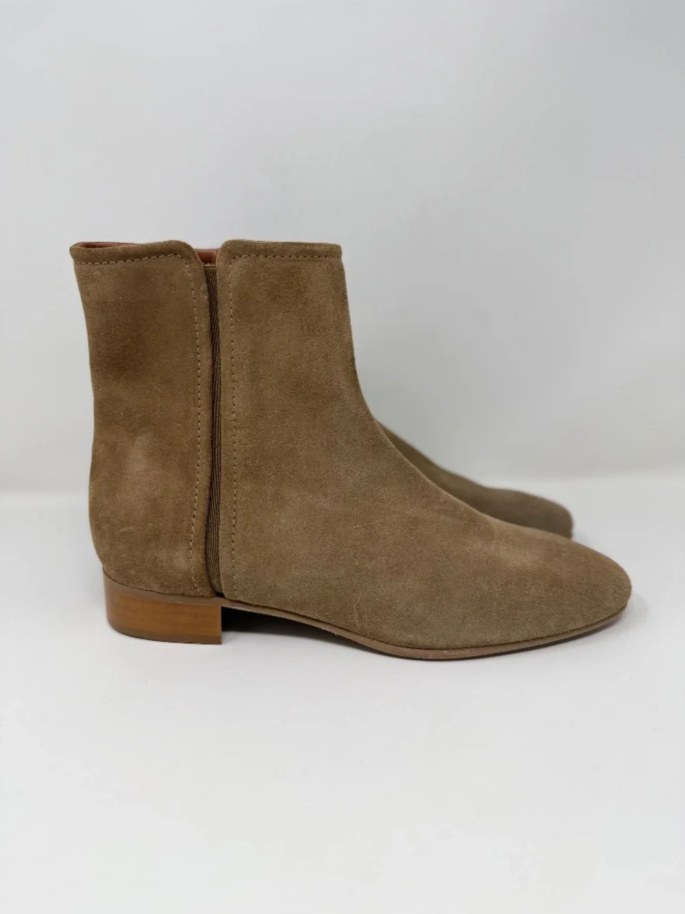Aquatalia sahara weatherproof