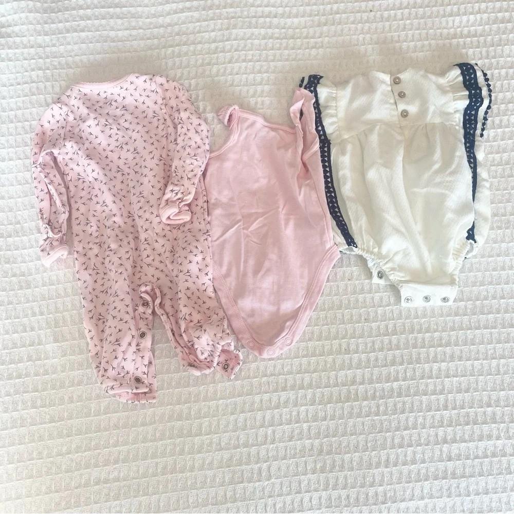 Girls 3M and 3-6M onesie bundle Carter’s Tommy Bahama