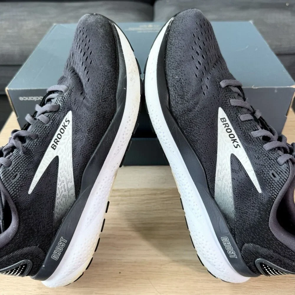 Brooks ghost 16