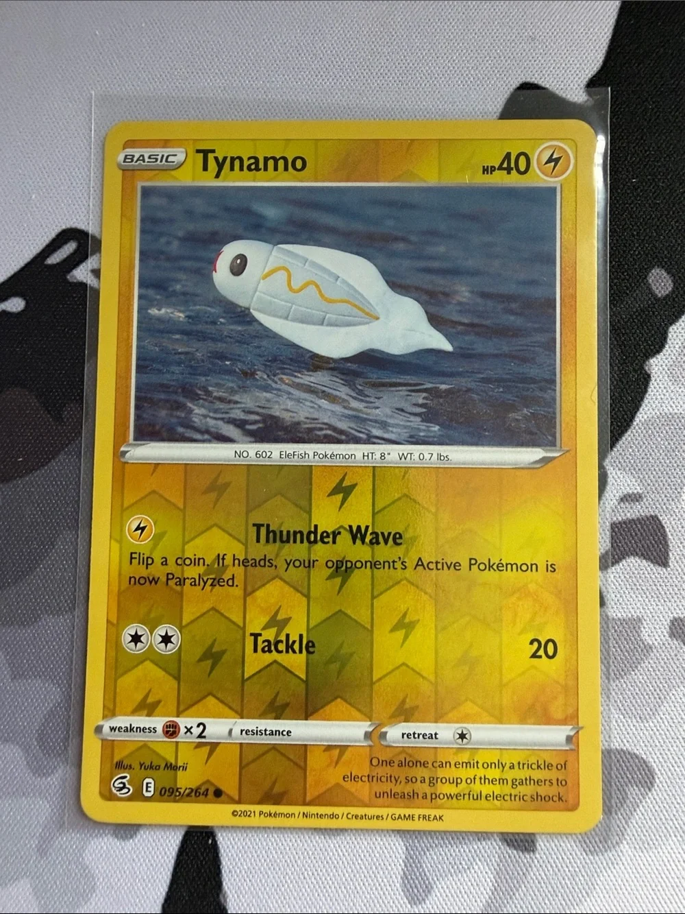 Pokemon tynamo eelektrik