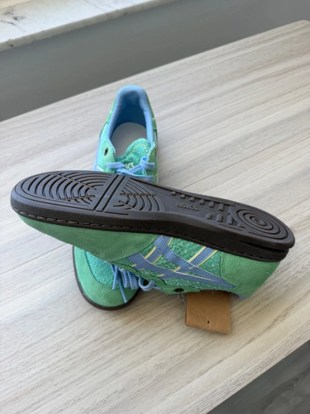 Asics us up