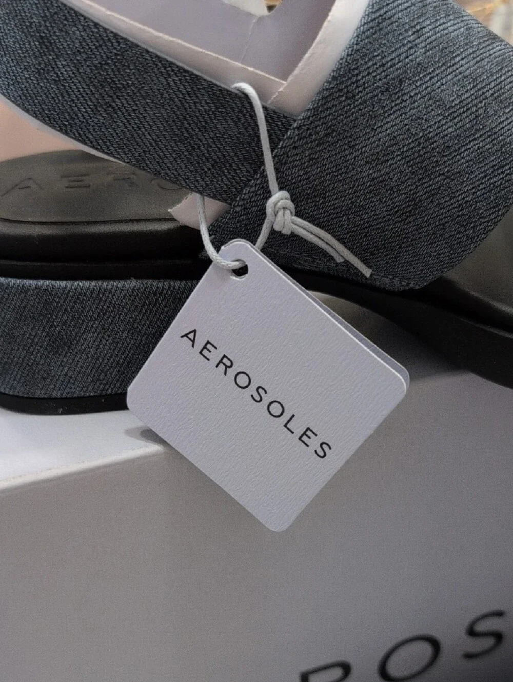 AEROSOLES Blue Denim Slingback Block Heel Sandals