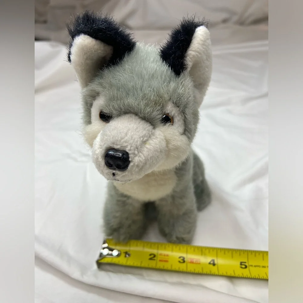 N/A soft grey