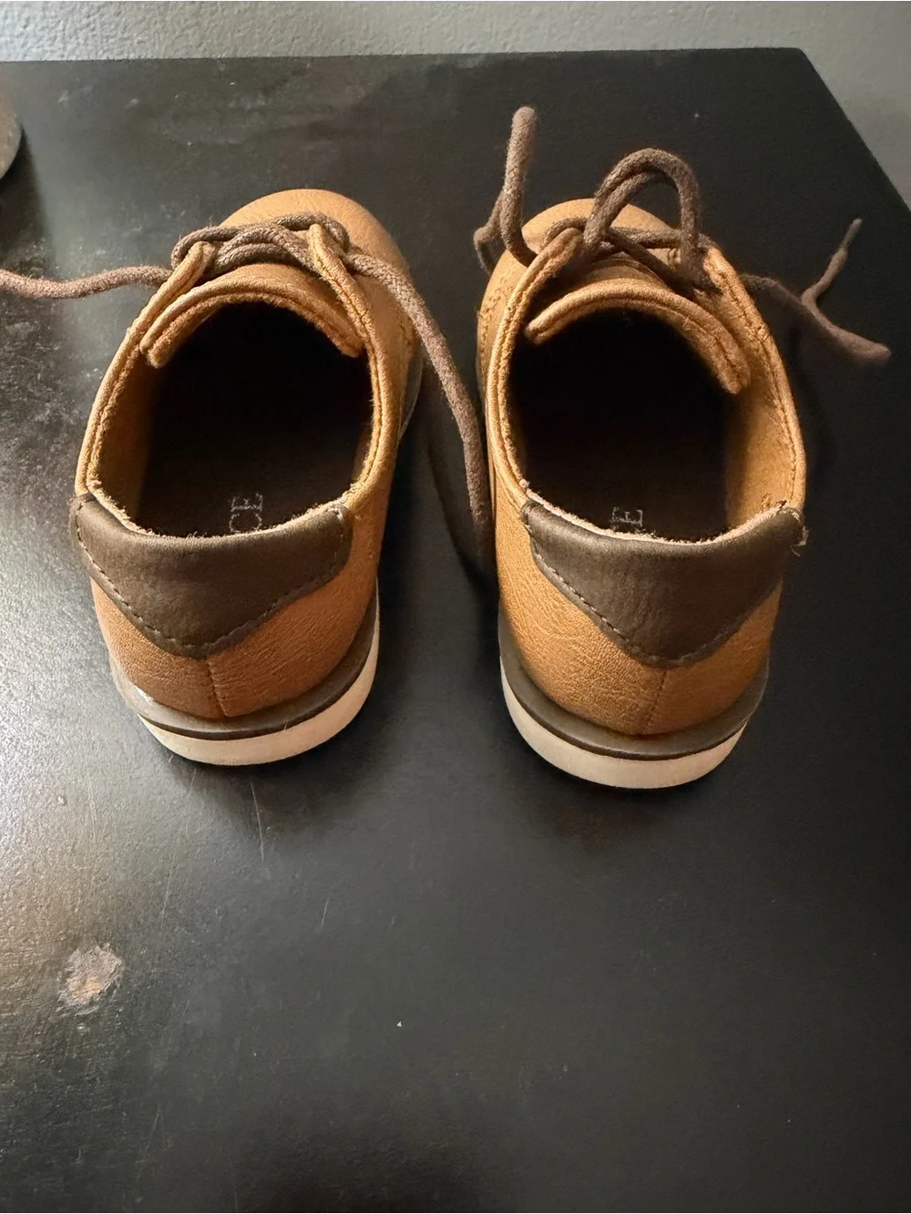 N/A comfortable brown
