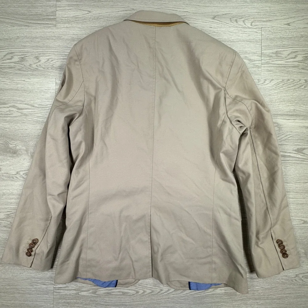 Banana Republic *orders ship