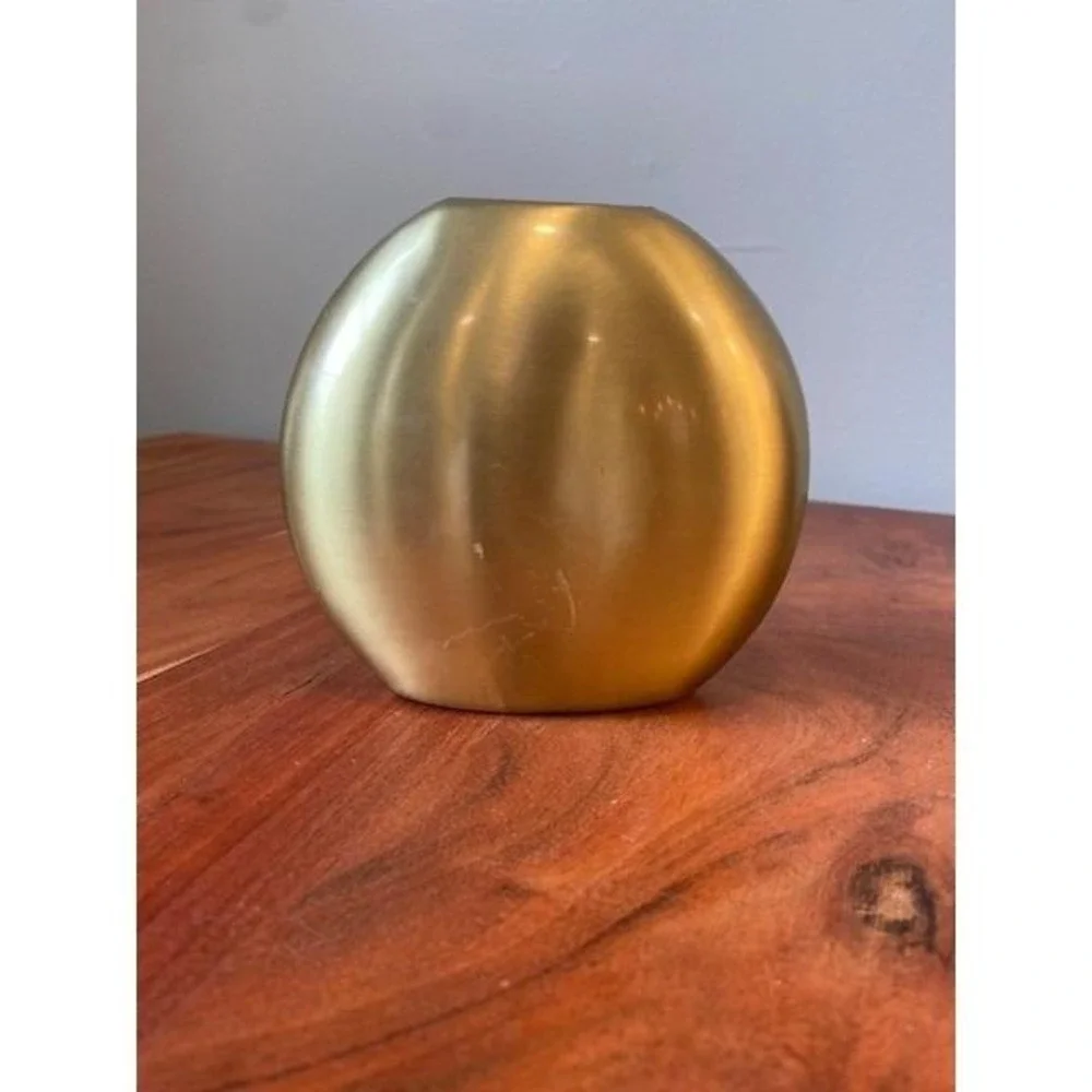 The Unbranded Brand brushed gold
