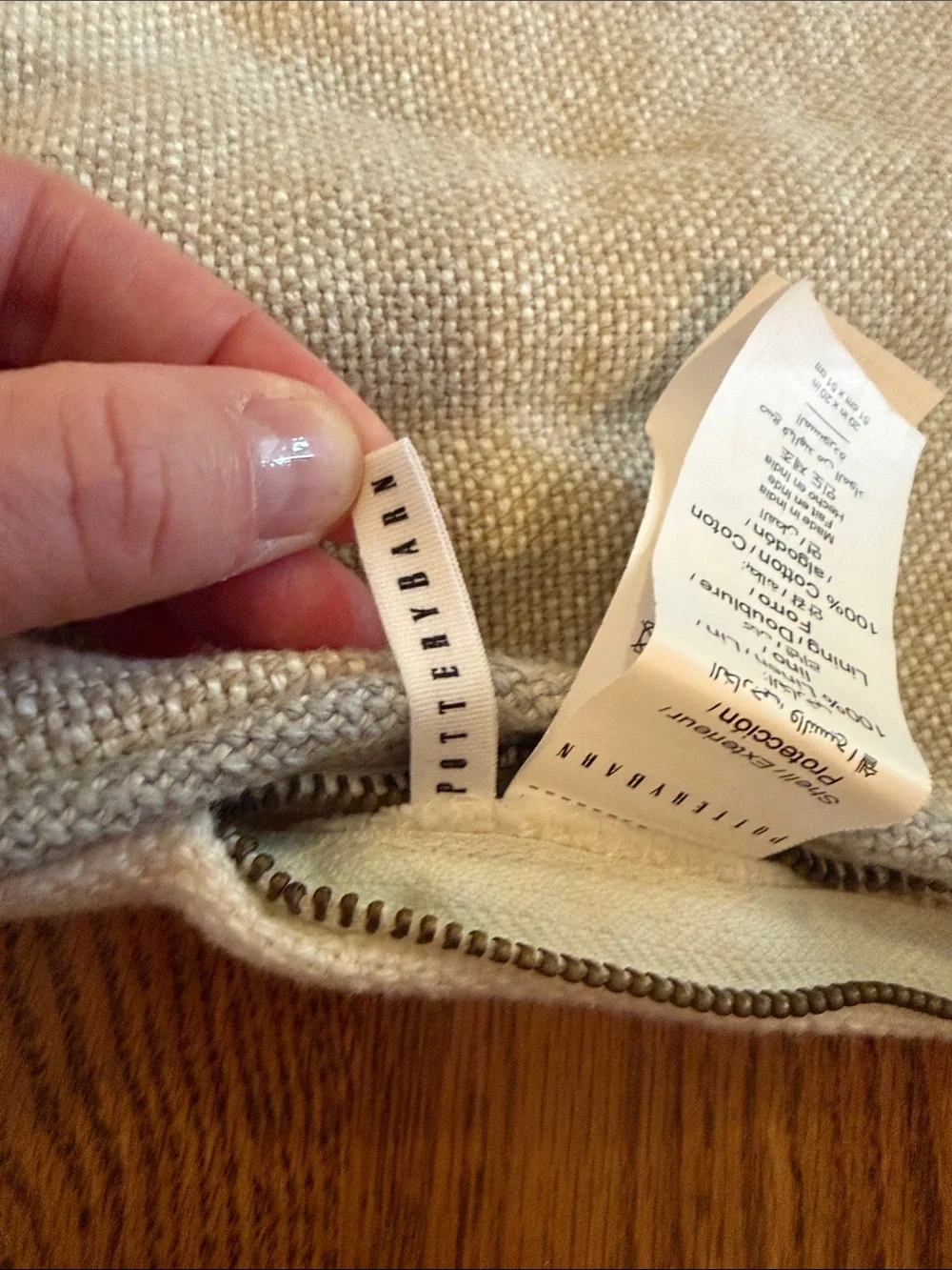 Pottery Barn Everyday Linen Pillow Cover EUC 20x20”