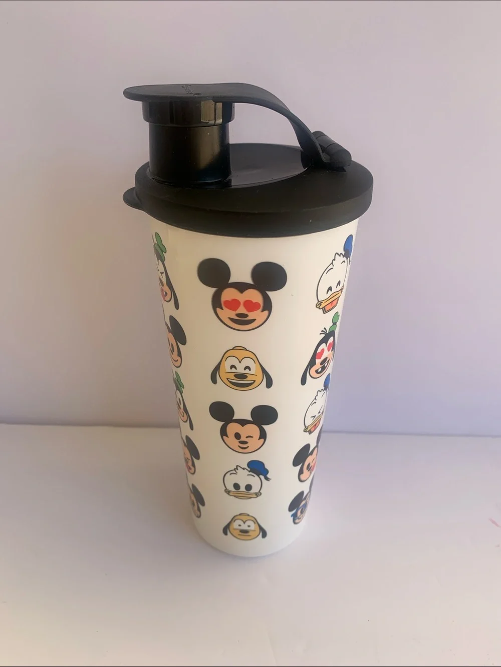 Tupperware disney emoji