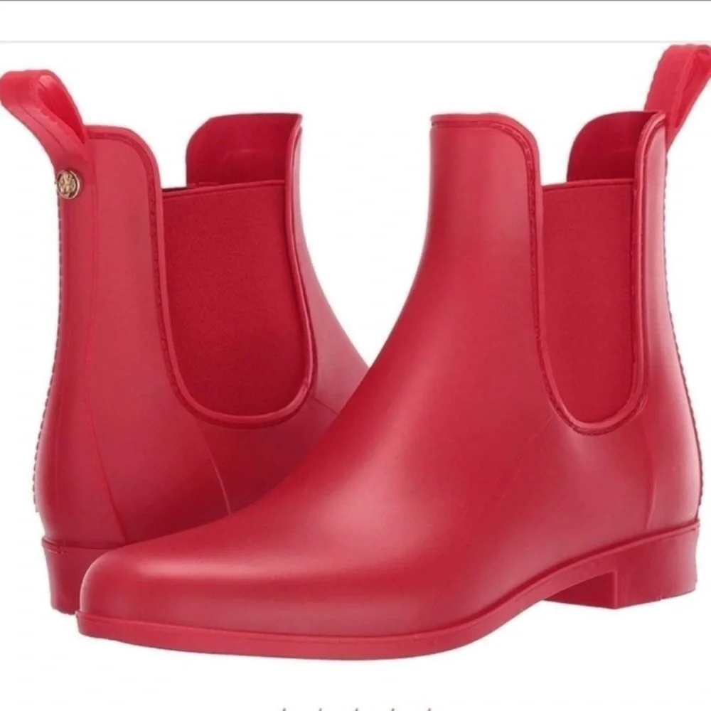 SAM EDELMAN Rain Boot in Red
