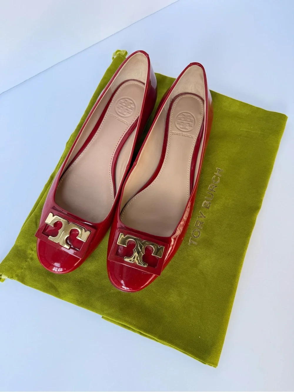 Tory Burch Gigi‎ Soft Patent Leather Low Block Heel Pumps Red Sz 6