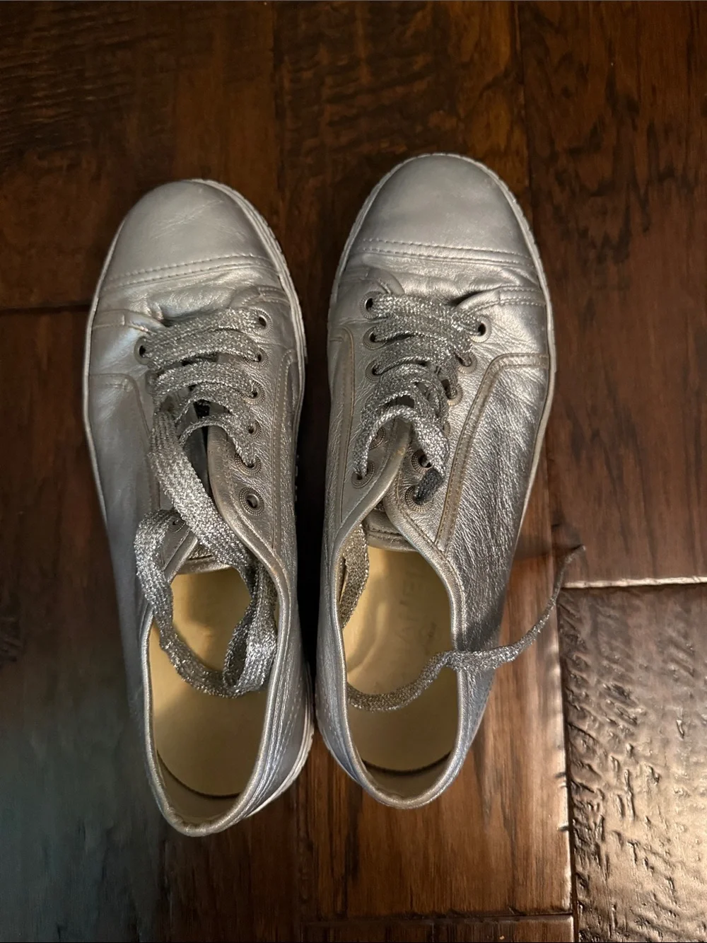 CHANEL low top