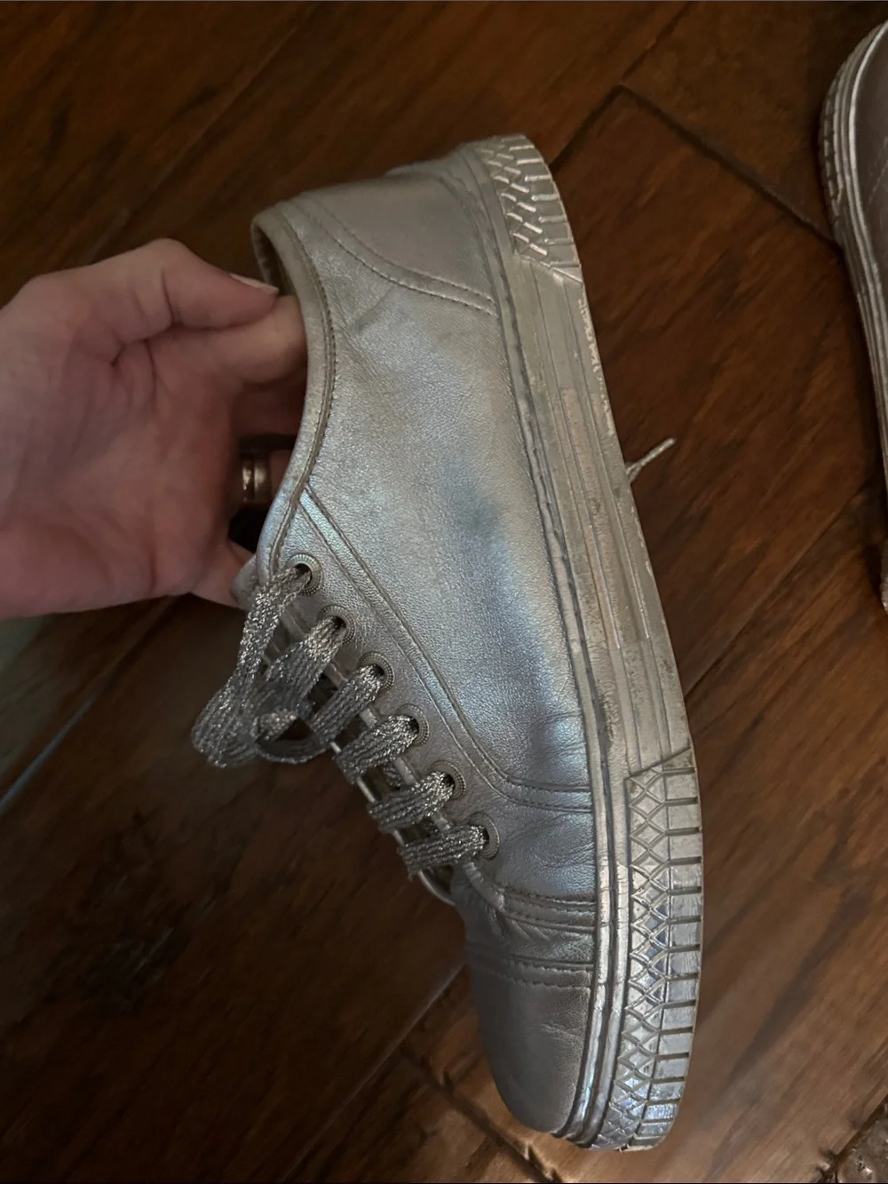 CHANEL low top