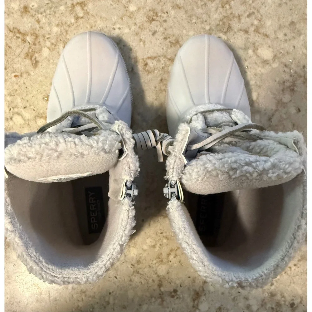 Sperry yet warmth