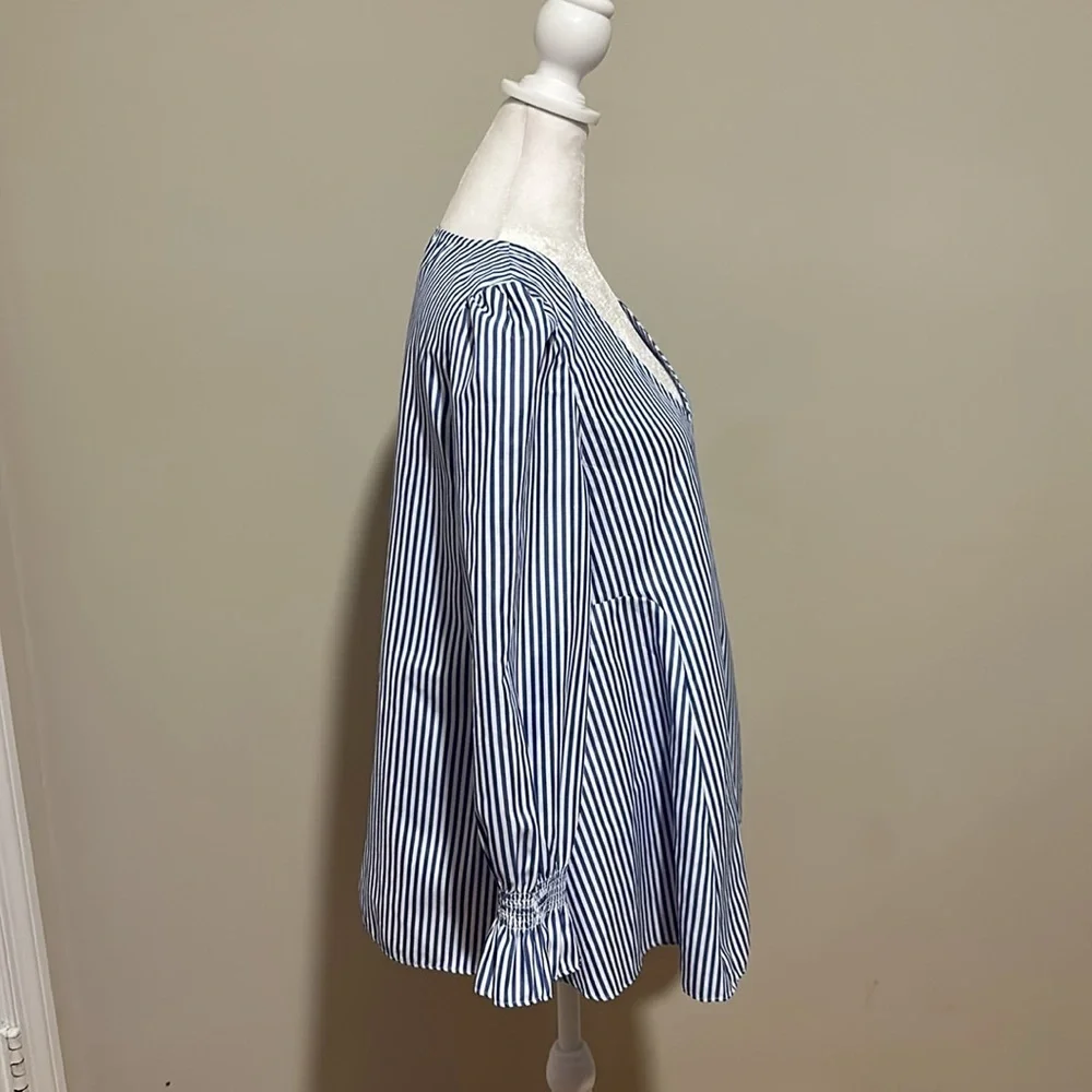 Tuckernuck blue stripe