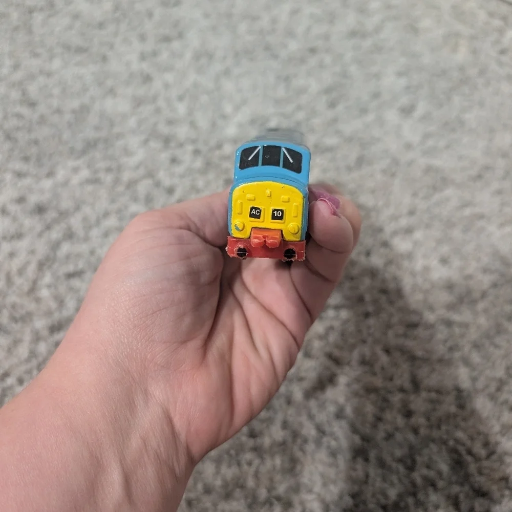 Vintage ERTL Thomas The Tank Engine & Friends Diecast Diesel D199 Engine Train