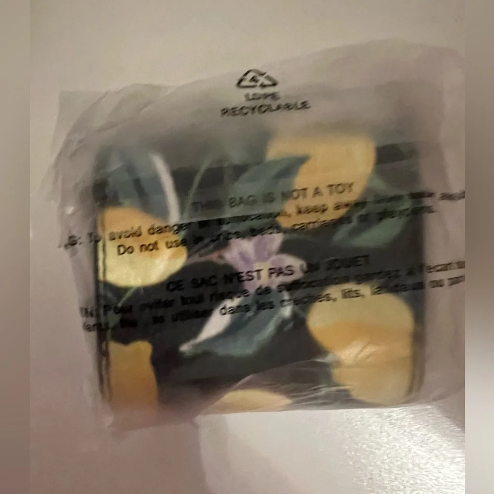 Victorias Secret product description