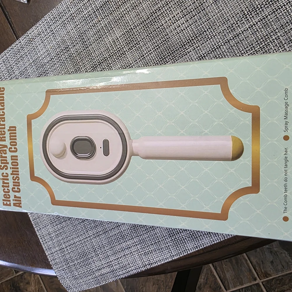 Electric Spray Retractable Airbag Comb - White & Gold Accents