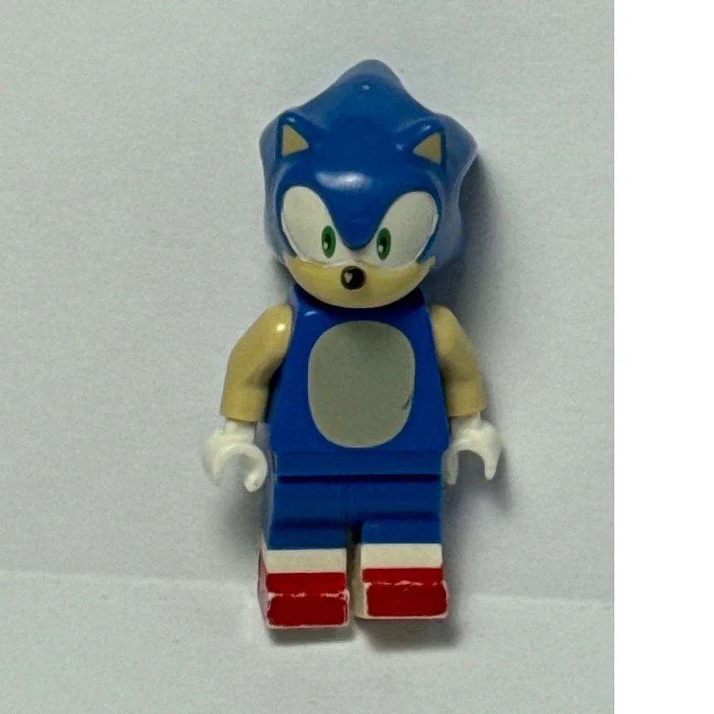 Lego some wear