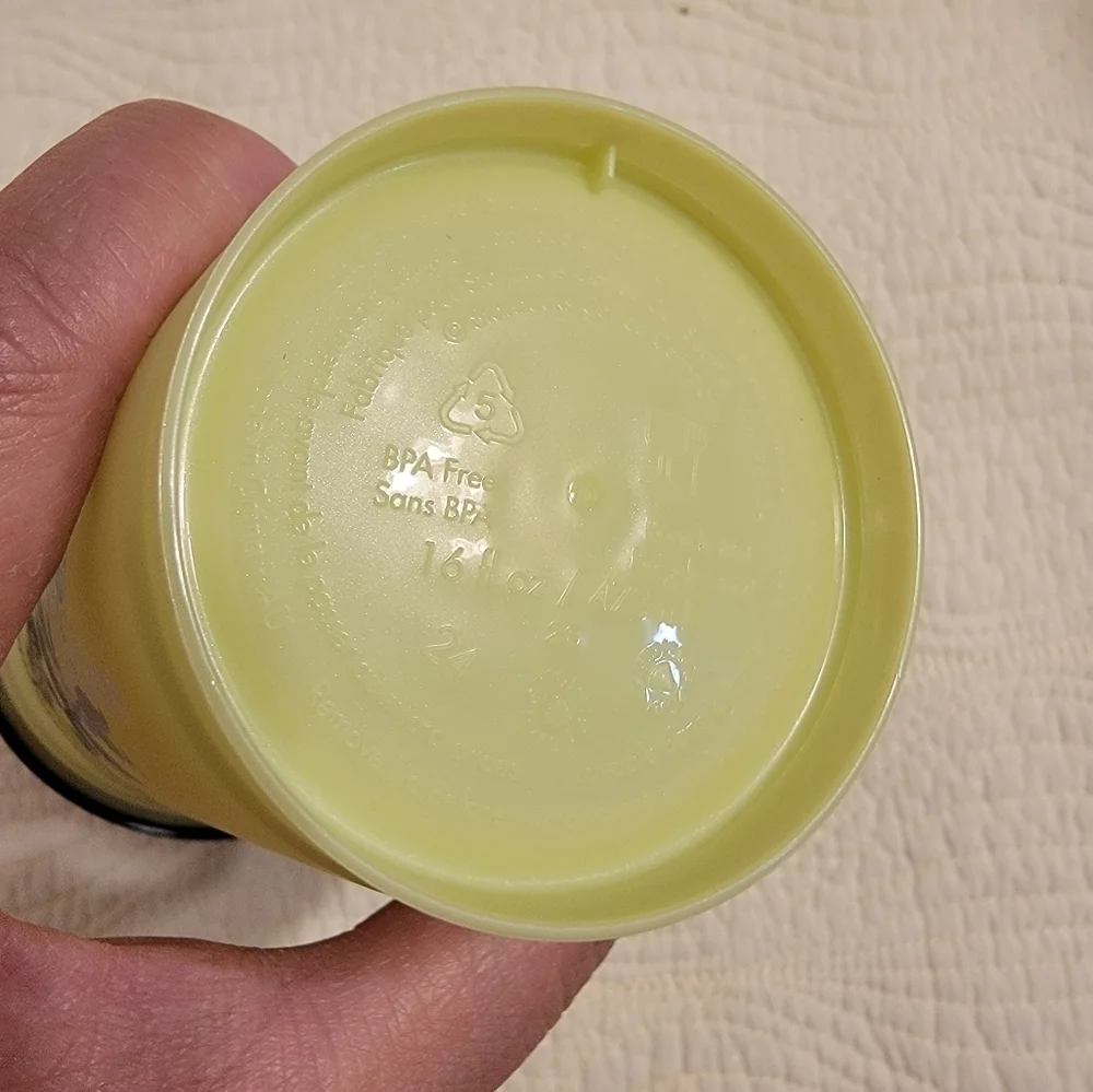 NWOT Starbucks 2024 National Coffee Day LATAM Reusable Cup with Sippy Lid