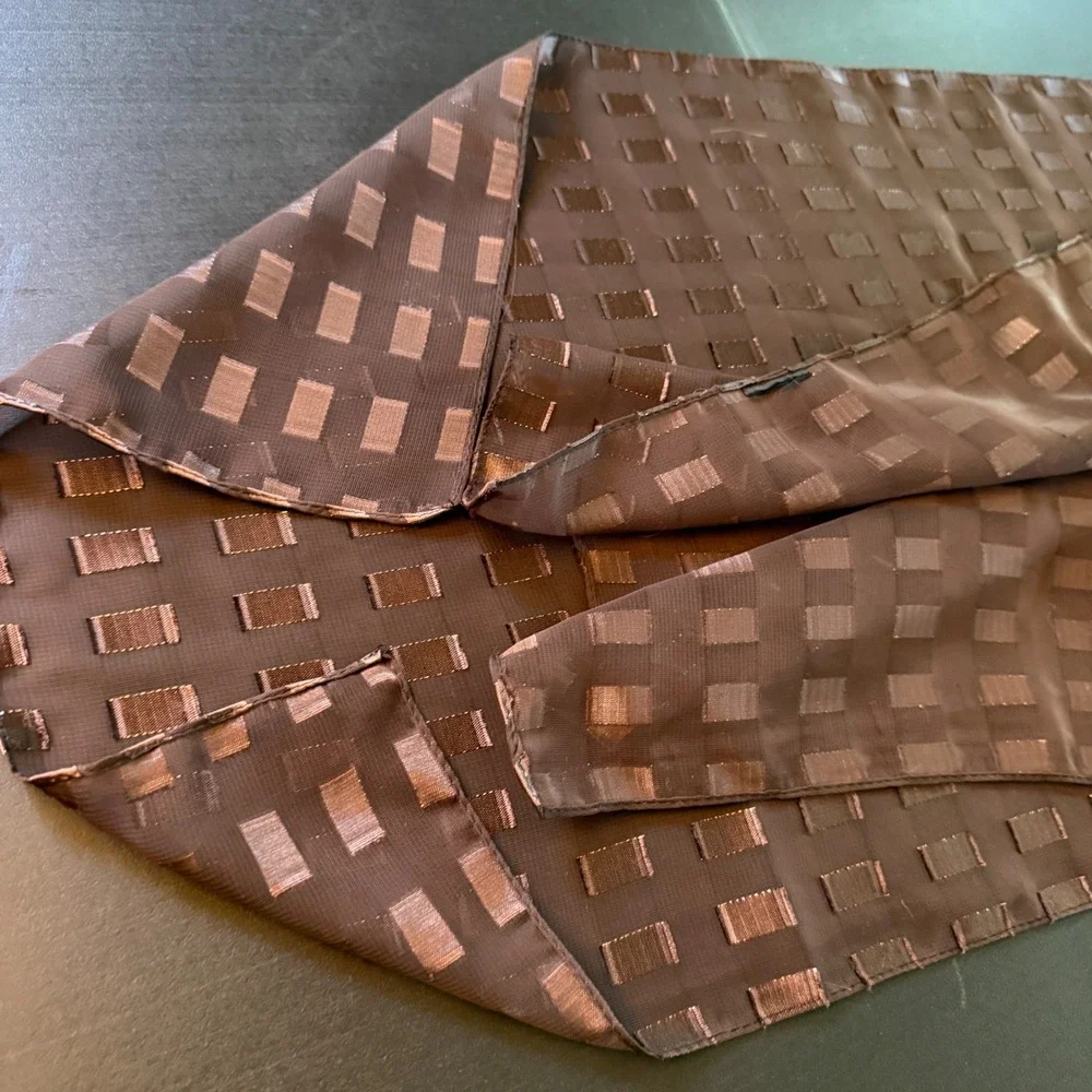 Vintage brown metallic
