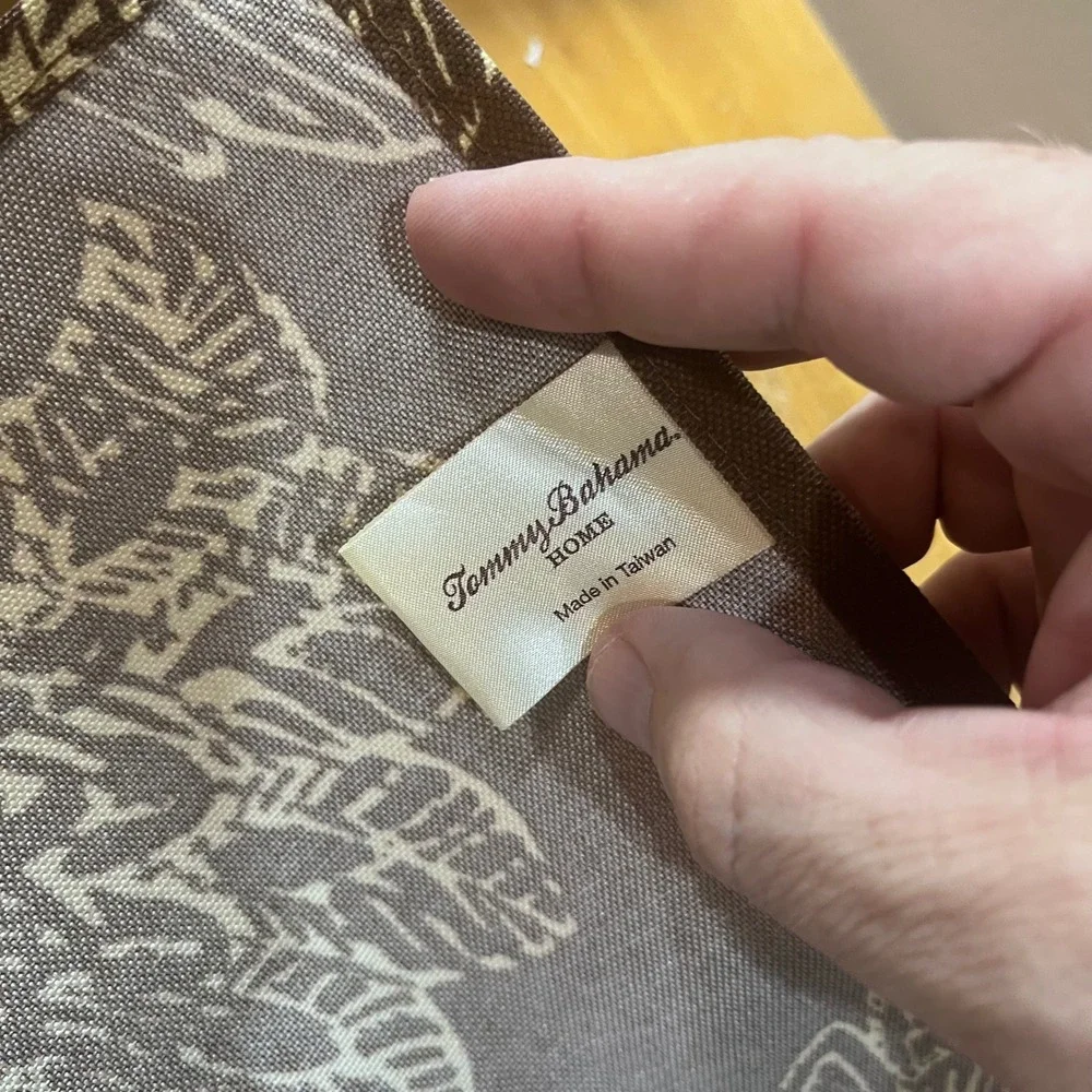 Tommy Bahama tommy bahama