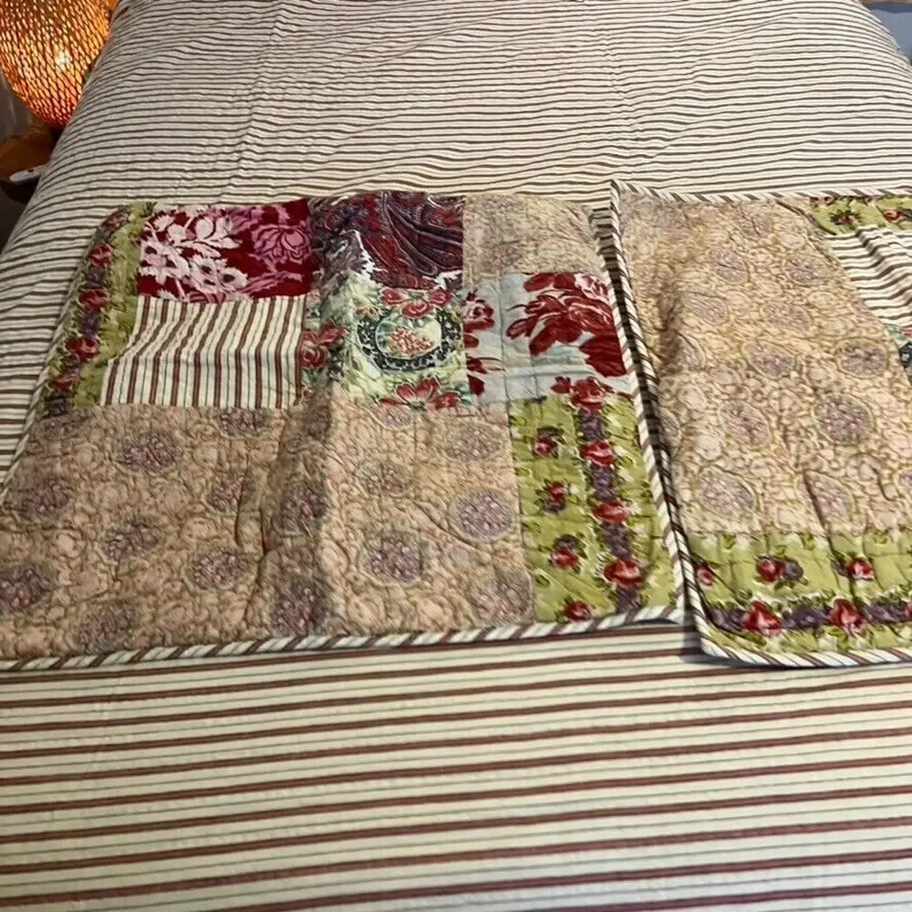 POTTERY BARN Quilt Cranberry Red Pink Patchwork Floral Reversible Stripe Queen