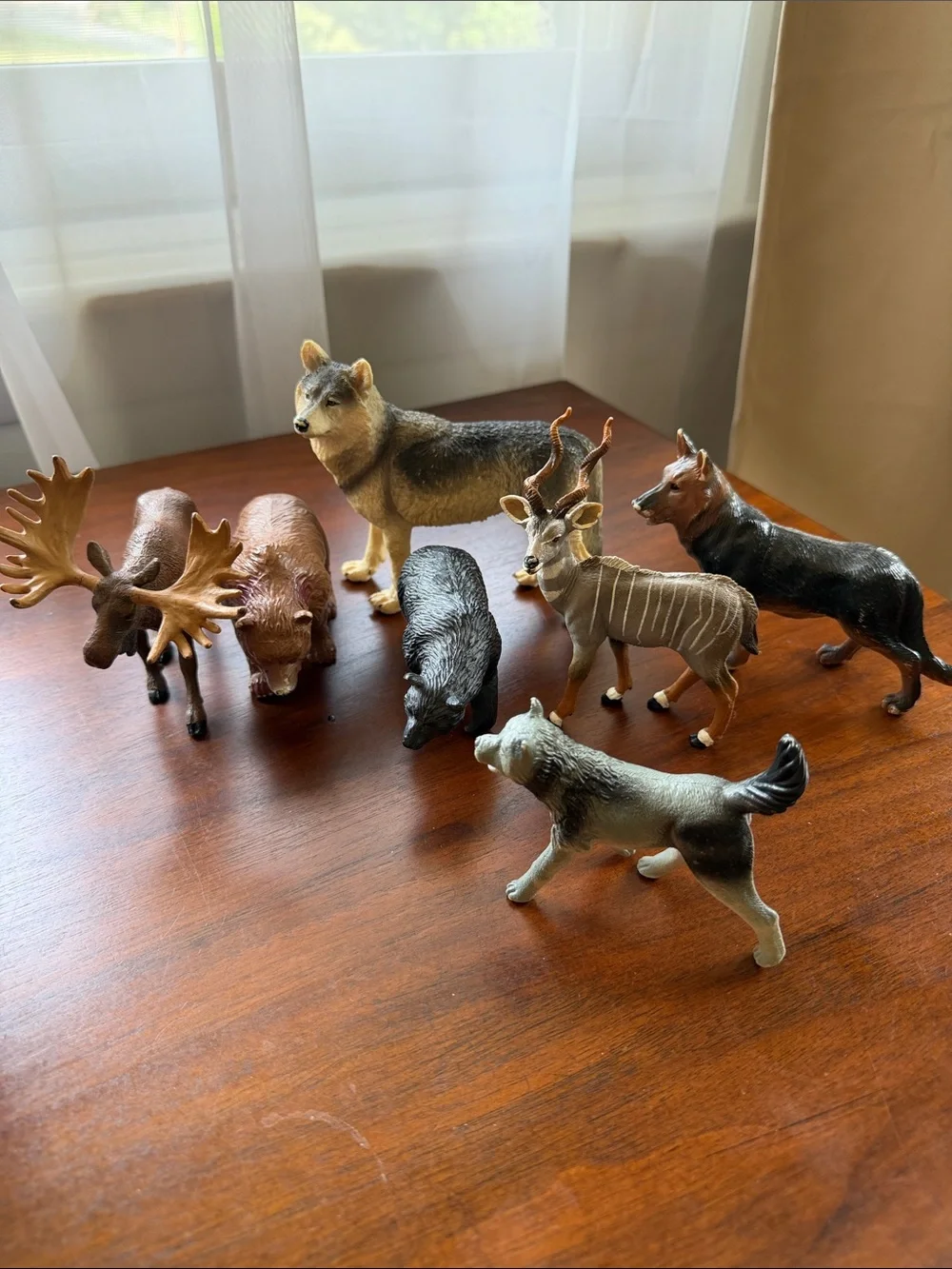 Wildlife Figurine Set (7)