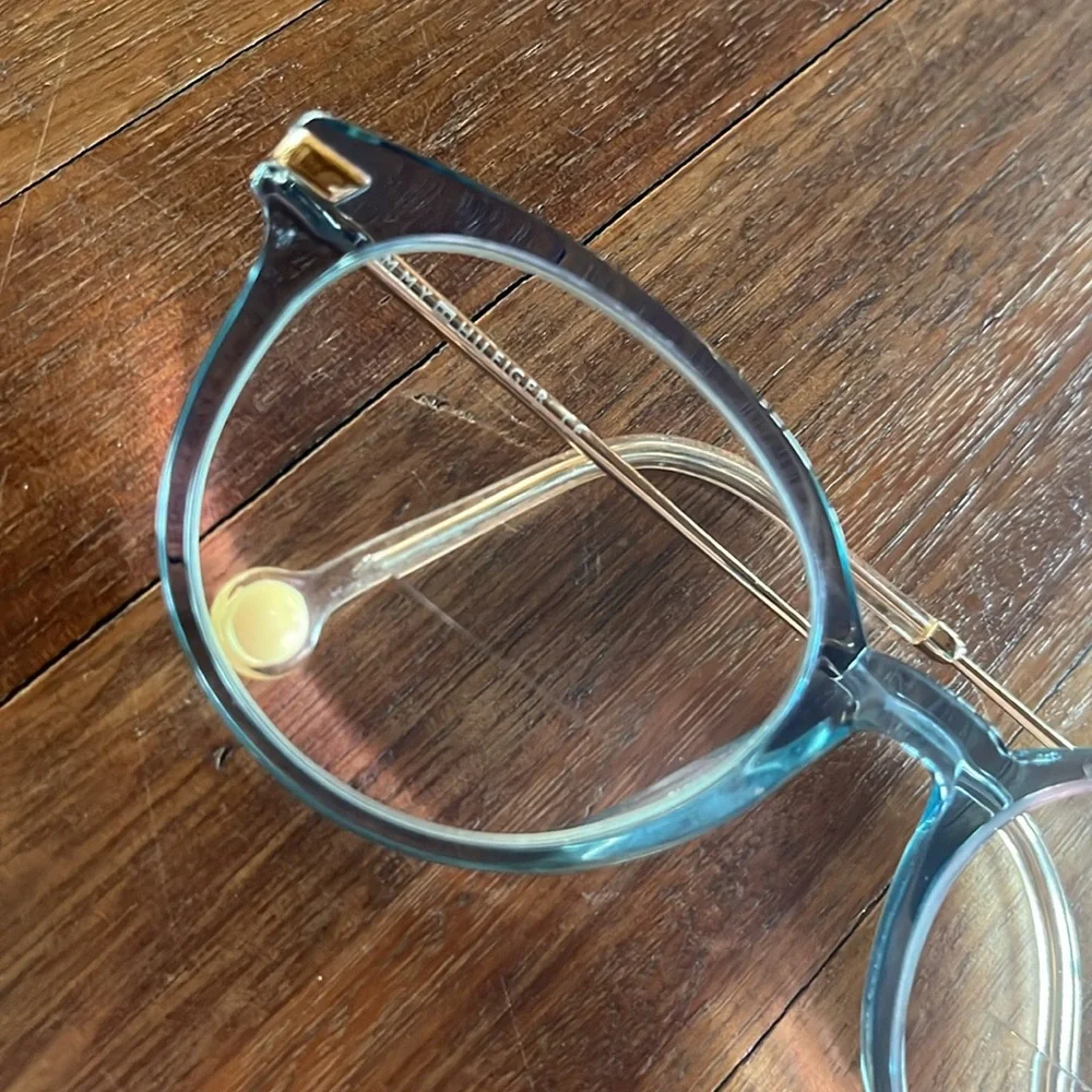 Tommy Hilfiger good blue