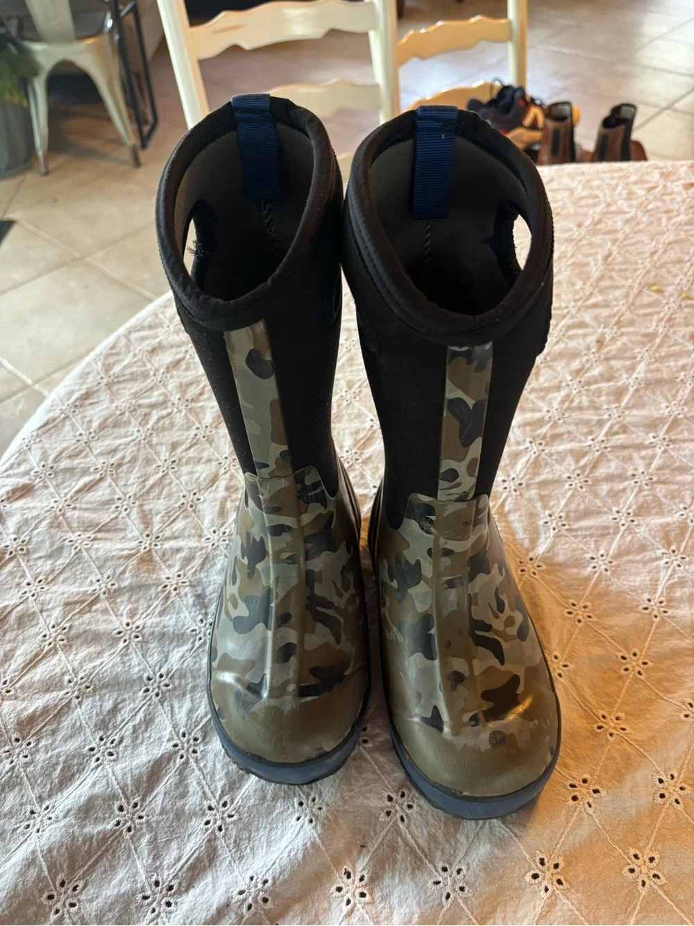 Bogs Unisex Kids US 13 Waterproof Pull-On Mid-Calf Camo Rain Boots Gray