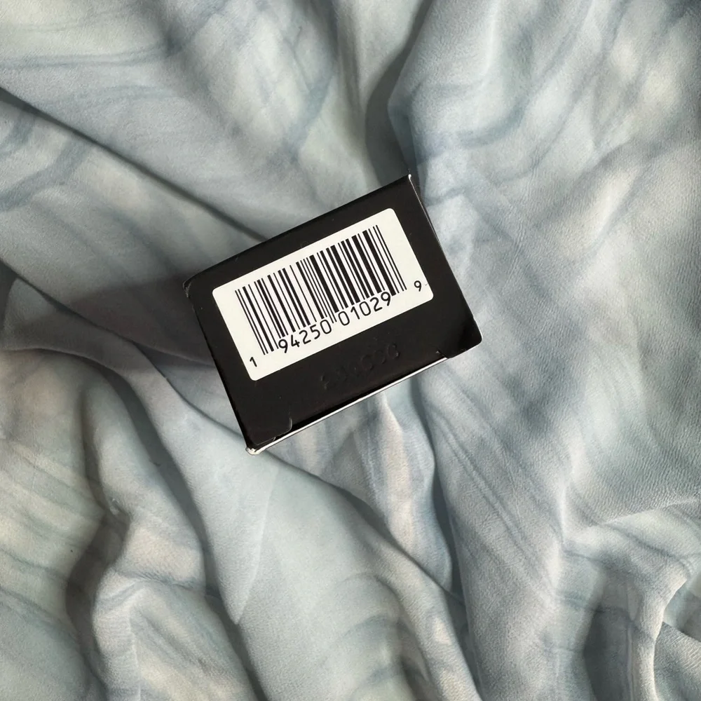 laura mercier experience smooth