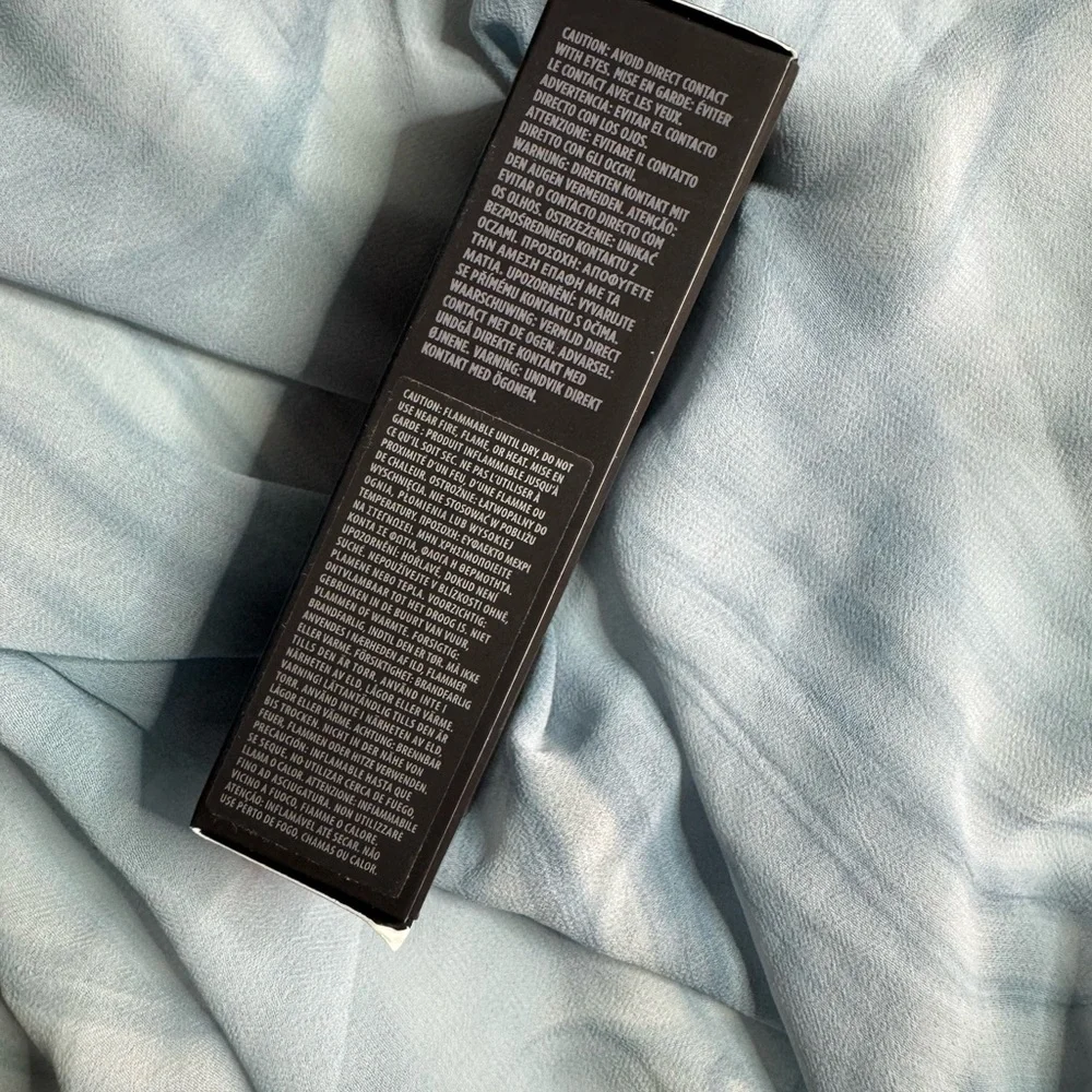 laura mercier experience smooth
