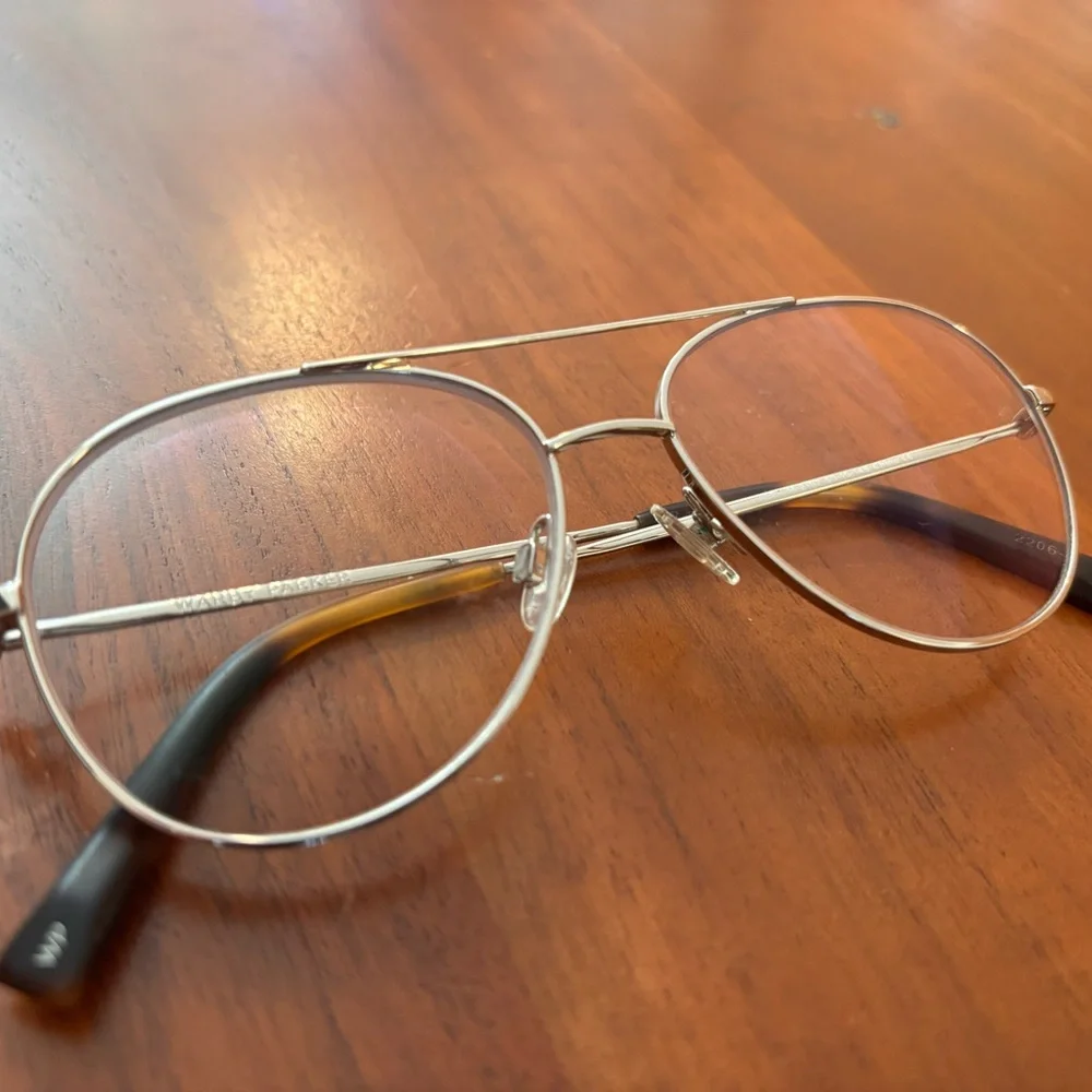 Metal Aviator Glasses in Silver - Women's Fashion Frames