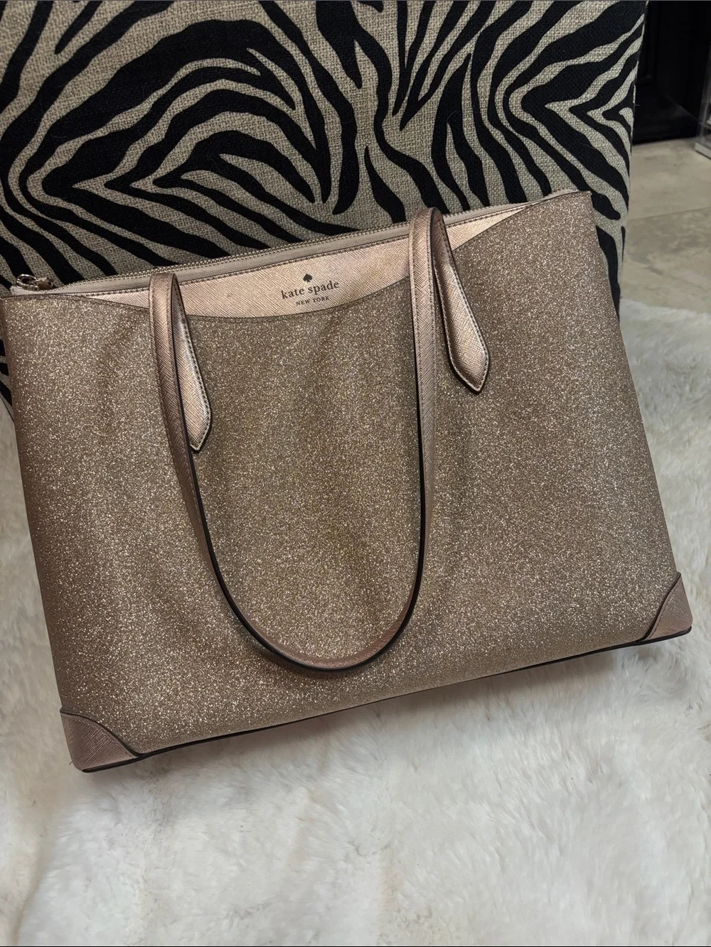 kate spade inside pics