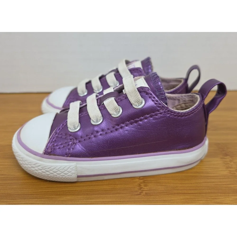 Converse Chuck Taylor All Star Purple Infant Size 5 Hook Loop Sneakers 726104F
