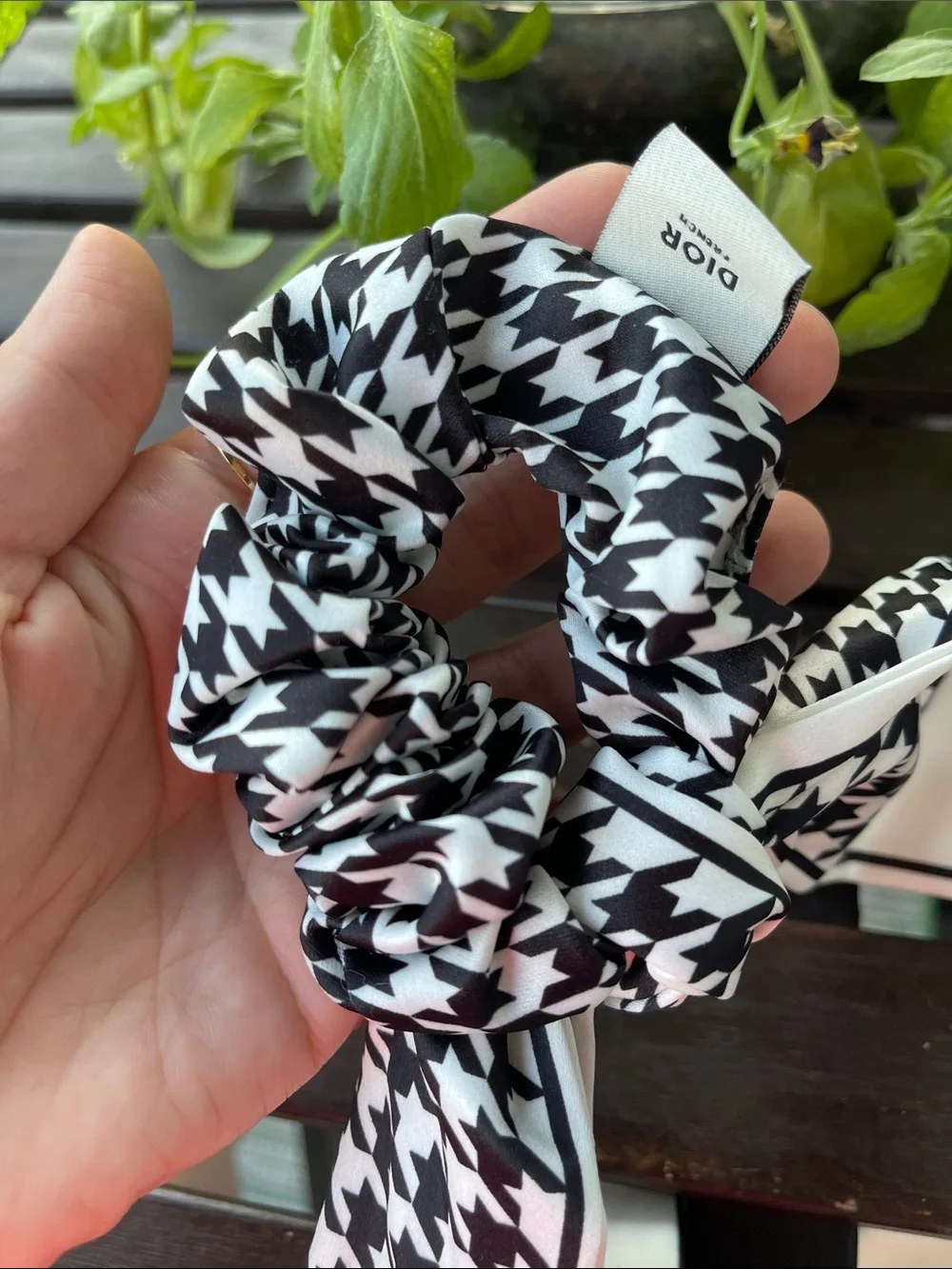 Dior silk scrunchie