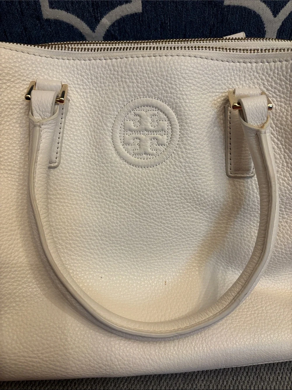 Tory Burch soft pebbled
