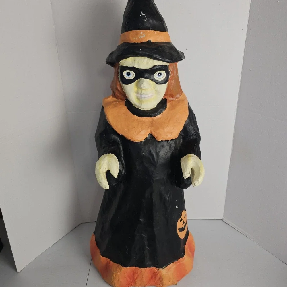Vintage Halloween Paper Mache Scary Witch Trick Or Treater Greeter Y2K 90s 32