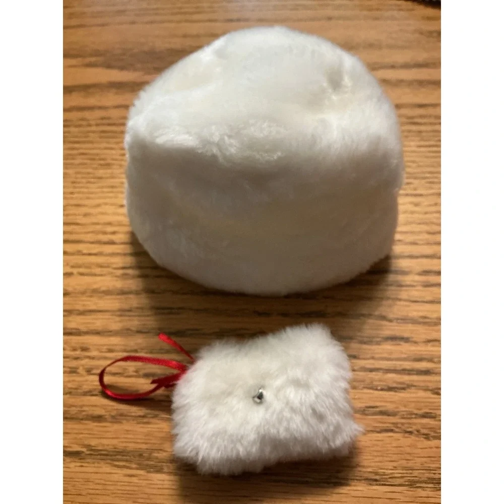 American Girl Doll White Faux Fur Hat and Wrist Purse Winter Accessory Sets