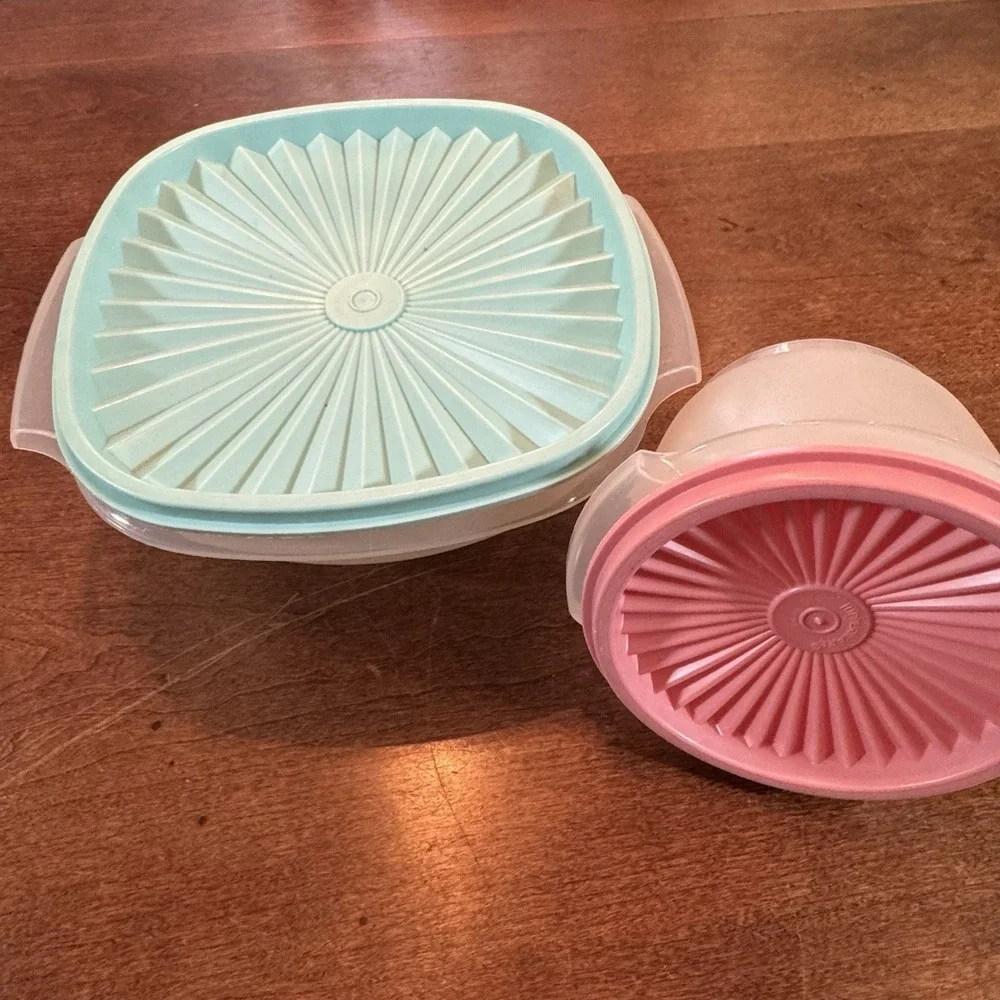 Tupperware this set