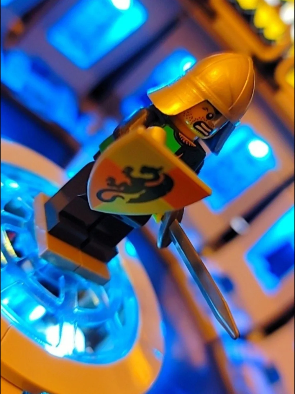 Building Block knight minifigure