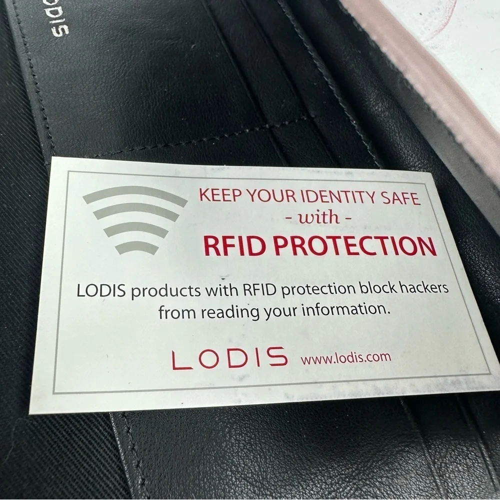 Lodis Wallet Mill Valley Alix Trifold Brown Leather RFID Organizer Clutch New‎