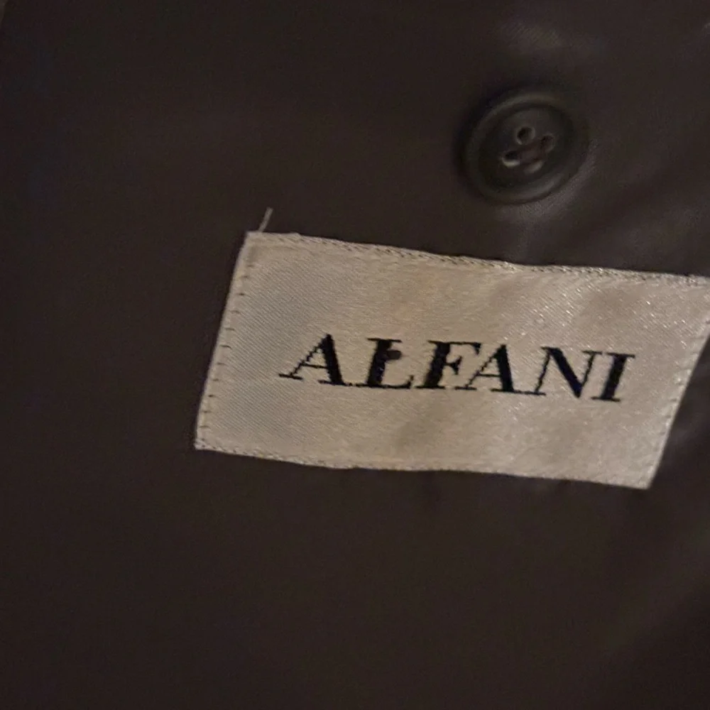 Alfani 44r good