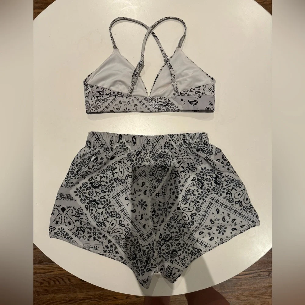 ALO Yoga two piece