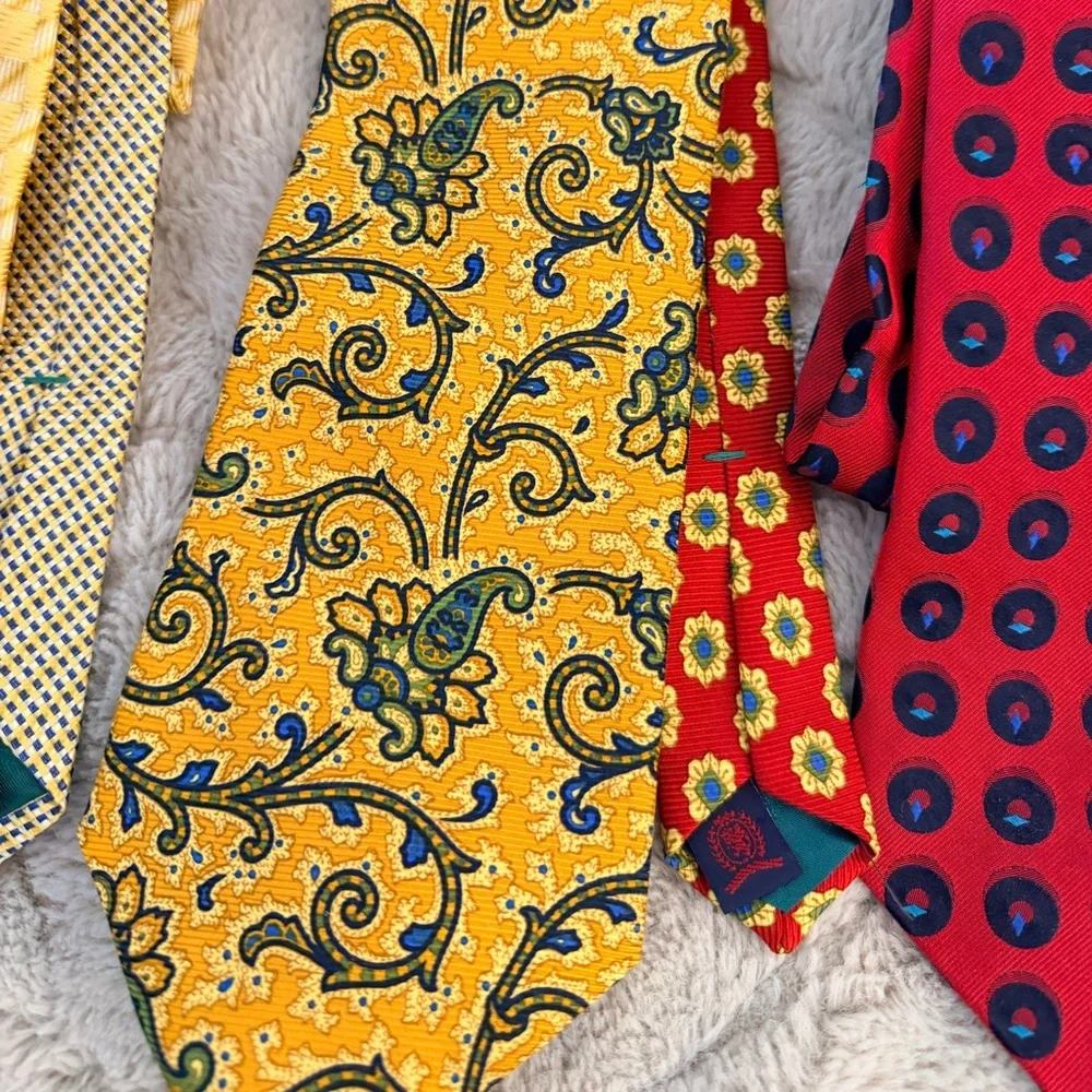 Lot of 6 beautiful two toned Tommy Hilfiger 58” 100% silk tie EUC