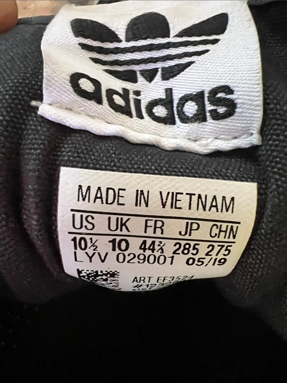 adidas low top