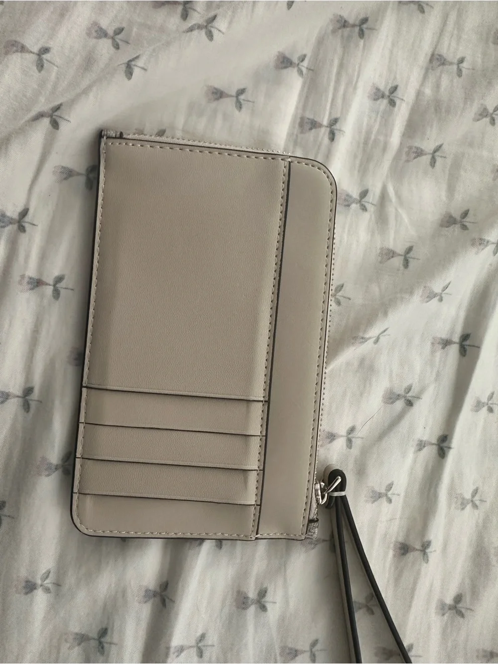 kate spade compact zip